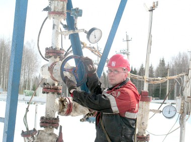 Игорь Федосеев из своего многолетнего опыта знает о производстве все. фото автора. «усольская газета»