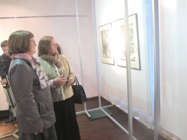 Эти картины можно рассматривать часами и удивляться полету фантазии художников.  фото автора. «усольская газета»