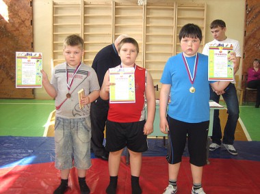 Наши призеры: Тимофей Оносов, Саша Гартвич, Виктор Дергунов. Фото автора. «усольская газета»